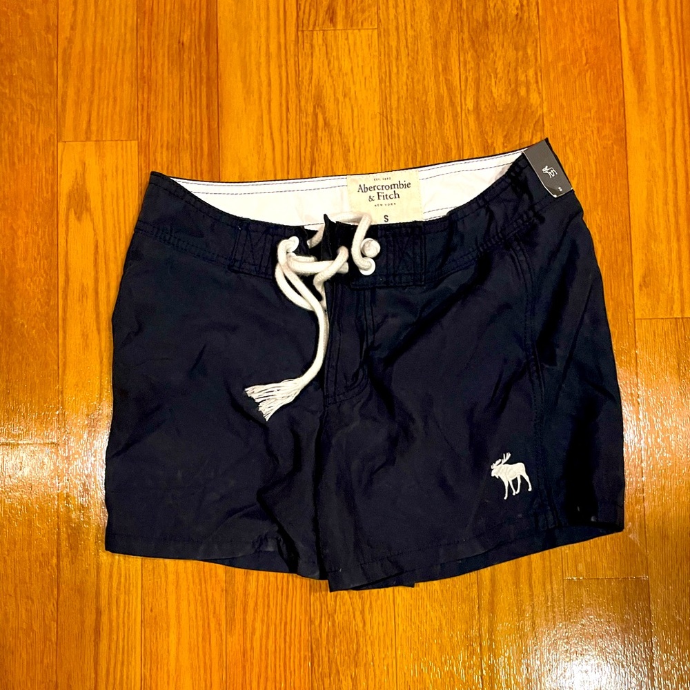Abercrombie and Fitch Mens Navy Swim Trunk size Small